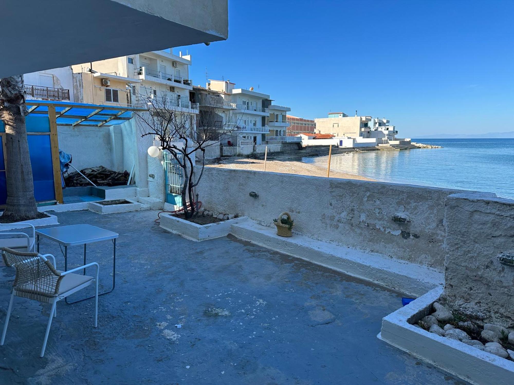 Dolphins Apartment Corinth Exterior photo